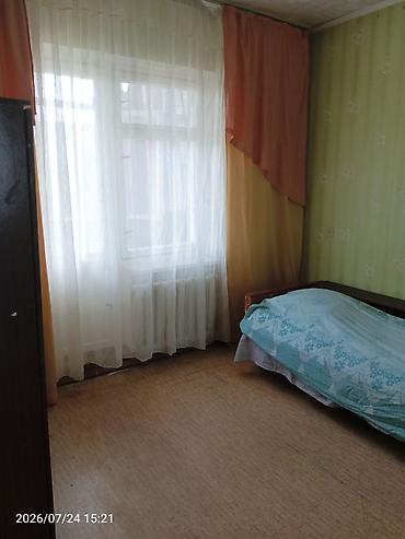 Кыймылсыз мүлк: 2 бөлмө, 50 м², 4 кабат, Эски ремонт — 5