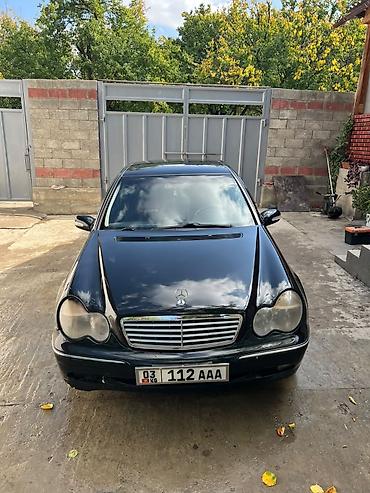 Mercedes-Benz C-Class: 2002 г., 1.8 л, Автомат, Бензин, Седан