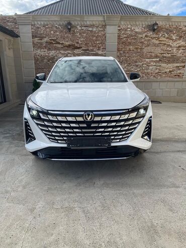 Changan: Changan Uni-T/CS55 Plus ağ rəngli şəhər krossoveri Xarici dizayn: - — 8