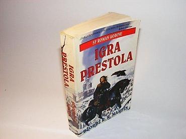 neispravan dron: Džordž MartinIgra prestola SF roman godineLaguna, 2003. Mek povez — 2