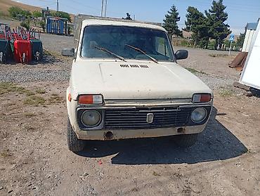 maşın 09: TECILI SATIRLIR Model: Lada Niva əsasında yük daşıma pickap Kuzov — 1