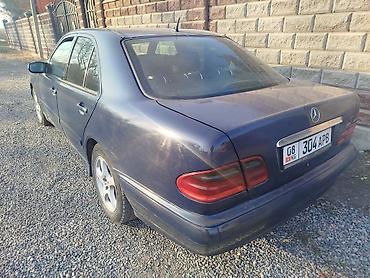 mers 210: Mercedes-Benz E-Class: 2000 г., 2.2 л, Автомат, Дизель, Седан — 2