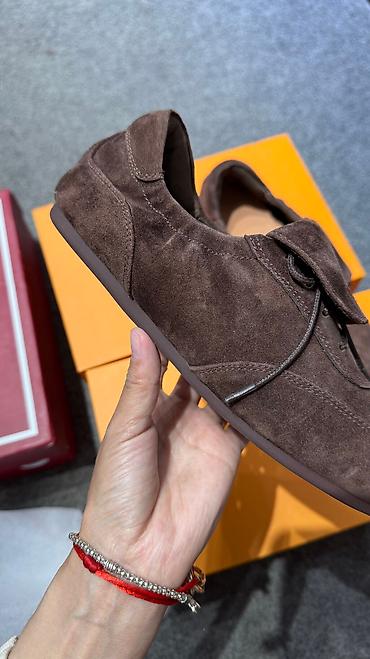 Другая женская обувь: Все модели в наличии, размеры:39(уточняйте). Все из натуральной — 24