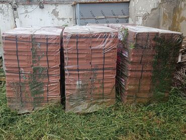 metalac posuđe coca cola: NOV crep Toza Marković 333
2000 komada
50 dinara po komadu