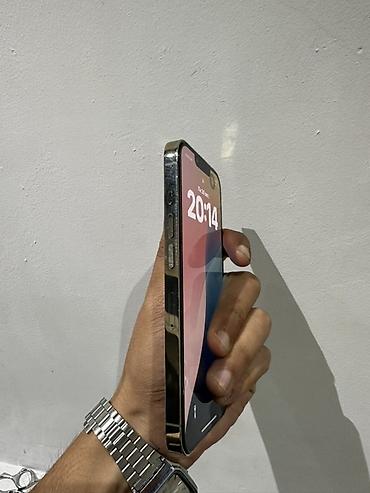 iphone 14 oro: IPhone 13 Pro, Qızılı, Face ID — 4