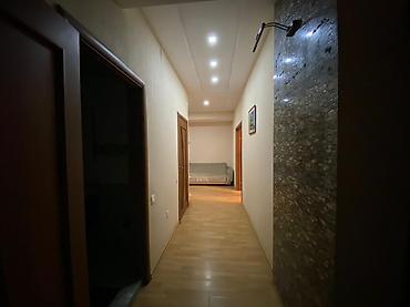 Günlük kirayə mənzillər: 3 otaqlı — 11