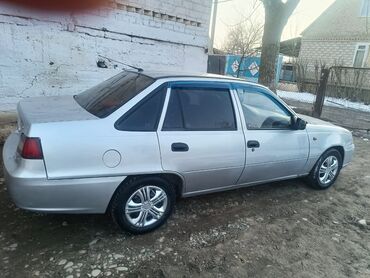 Daewoo: Daewoo Nexia: 2011 г., 1.5 л, Механика, Бензин, Седан