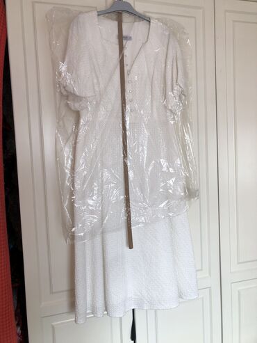 белый платье красивая: Вечернее платье, Классическое, Длинная модель, Хлопок, С рукавами, M (EU 38)