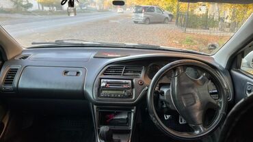 полик на авто: Honda Accord: 2001 г., 2 л, Механика, Бензин, Седан