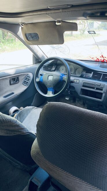 таота камри 70: Honda : 1993 г., 1.6 л, Механика, Бензин, Седан