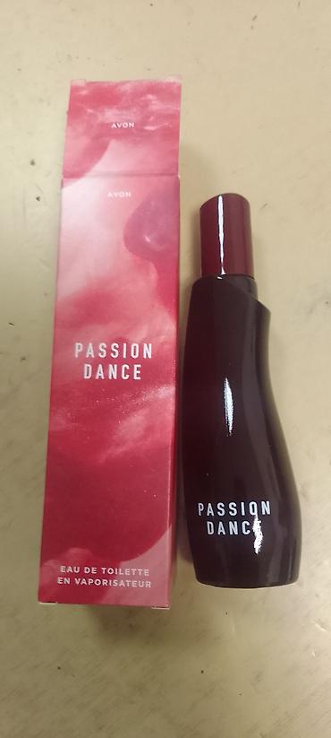 dugi dzemper: Avon Passion Dance – toaletna voda u spreju. - Mirisna kategorija — 1