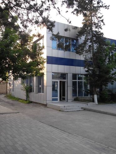 bina az masalli: Heyder Aliyev prospektinde ICRA hakimiyyeti binasinin