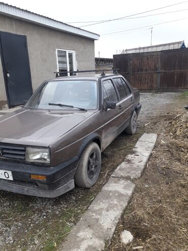 Volkswagen Jetta: 1985 г., 1.8 л, Автомат, Бензин, Седан