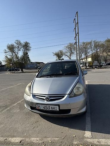 чанган бенбен е стар: Honda Fit: 2002 г., Автомат, Бензин, Хэтчбэк — 4
