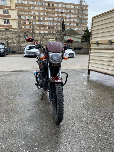 Motosikletlər: - NNB Fine, 110 sm3, 5280 km