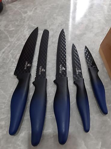 Кухонные наборы: Набор кухонных принадлежностей: 1) Два пружинных безменa (карманные — 3