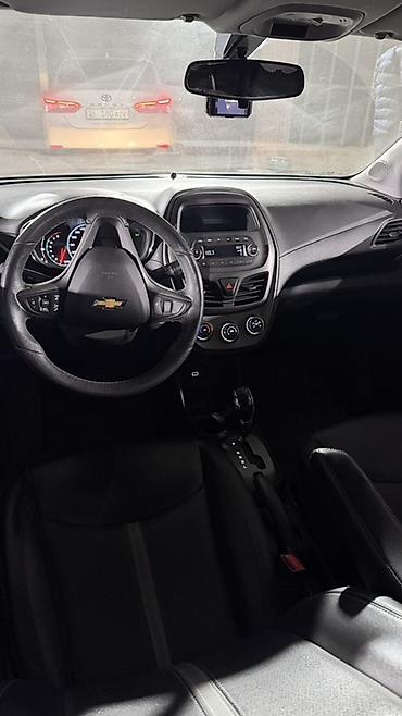 хэчбек: Chevrolet Spark: 2020 г., 1 л, Автомат, Бензин, Хэтчбэк — 6