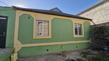 qaraçuxurda kirayə evlər 2023: Satılır: həyət evi - Tikili: 1 mərtəbəli, şifer dam örtüyü - Fasad