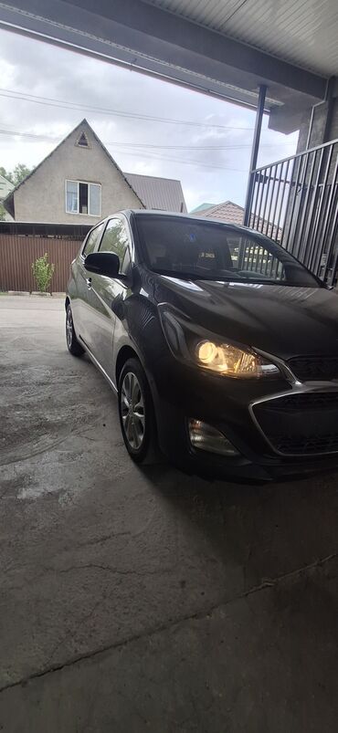 Chevrolet: Chevrolet Spark: 2019 г., 1 л, Вариатор, Бензин, Хэтчбэк