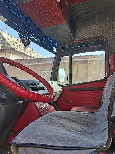 Унаа: Жүк ташуучу унаа, Mercedes-Benz, Стандарт, Колдонулган — 4