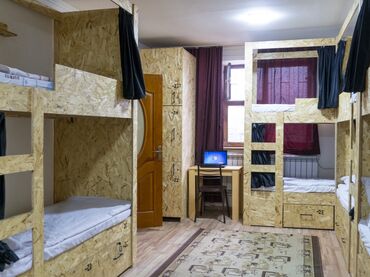 Кухонные гарнитуры: Кухонный гарнитур — 5