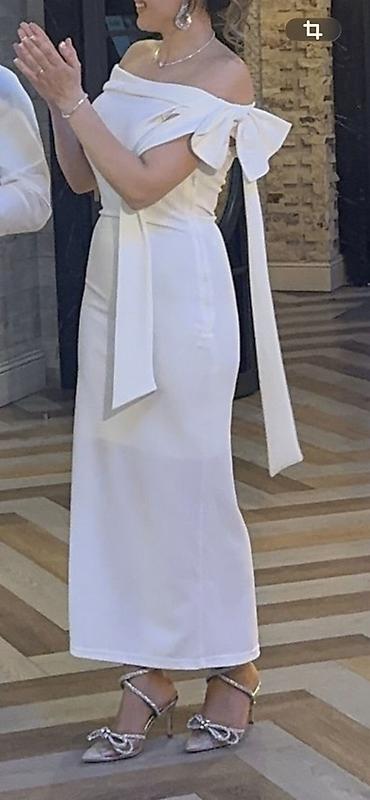 tek pencek: Zərif ziyafət/libas kolleksiyası Yenidir 1) Ağ off-shoulder ziyafət — 1