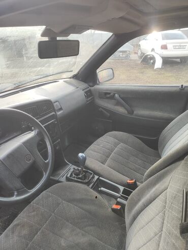 Volkswagen: Volkswagen Passat Variant: 2025 г., 1.8 л, Механика, Бензин, Универсал — 9