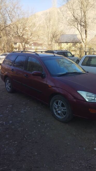 марк 2 2003: Ford Focus: 2001 г., 1.8 л, Механика, Бензин, Универсал