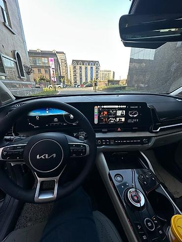 дишовые машины: Kia Sportage: 2022 г., 2 л, Автомат, Бензин, Кроссовер — 3