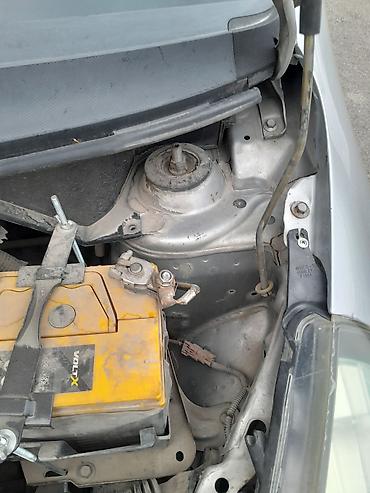 civic 5: Honda Fit: 2002 г., Автомат, Бензин, Хэтчбэк — 8