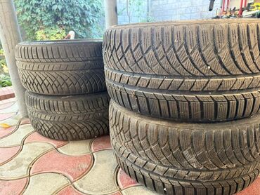 продаю шины на камаз: Шины 275 / 35 / R 19, Зима, Комплект, Легковые, Kumho