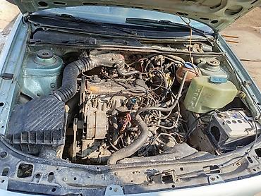 Volkswagen: Volkswagen Passat Variant: 1990 г., Механика, Бензин, Универсал — 3