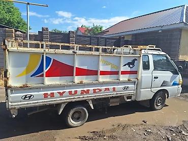 Услуги портера: Заказать Хендай портер, Доставка щебня, угля, песка, чернозема, отсев, C грузчиком — 8