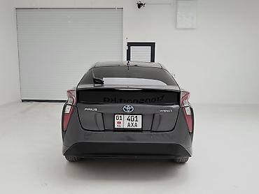 Toyota: Toyota Prius: 2018 г., 1.8 л, Автомат, Гибрид, Хэтчбэк — 4