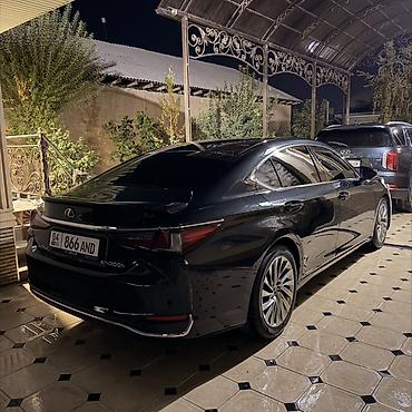 сама дешева машина: Lexus ES: 2021 г., 2.5 л, Вариатор, Гибрид, Седан — 4