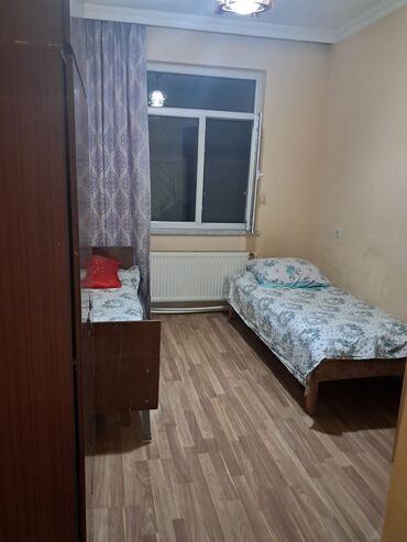 nabranda ev kirayesi: Kirayə mənzil – 1 otaq. Elanda 2 ev yerləşdirilib.Bayıl qəsəbəsi
