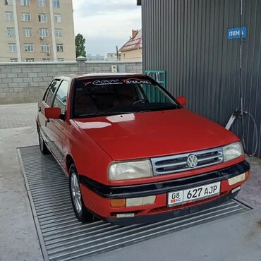 Volkswagen: Венто, Моно 1994 г 
240000 сом