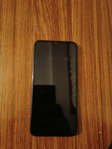 Elektronika: Xiaomi Redmi 7 | 32 GB |
