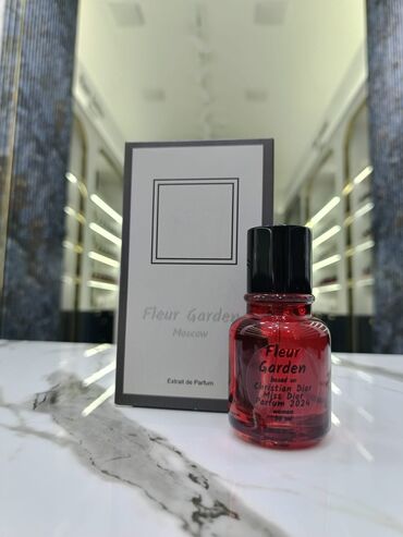 женские трусики из бамбукового волокна: Fleur Garden Moscow – Extrait de Parfum Qadınlar üçün 30 ml Təsvir: -
