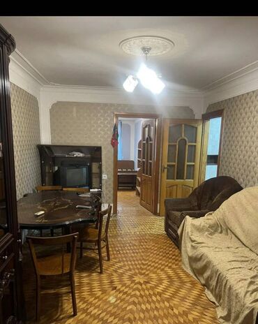 Uzunmüddətli kirayə evlər: 80 kv. m, 3 otaqlı -da lalafo.az — 1 Uzunmüddətli kirayə evlər: 80 kv. m, 3 otaqlı — 1