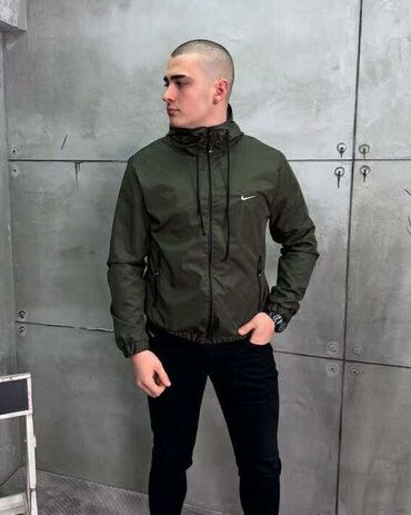 Jakne za prelazni period: Suskave jakne
M - 2XL
3.750 din — 6