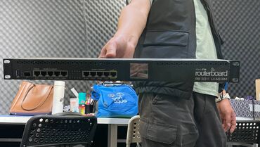 пассивное сетевое оборудование digitus professional: RouterBoard 3011UiAS-RM Купили для офиса. Пользовались немного. Также