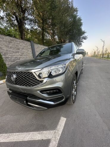 продаю в связи переездом: Внедорожник SsangYong Rexton G4 (поколение Y400), 5 мест Основные