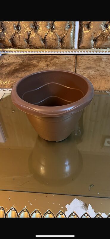 Bitkilər üçün dibçəklər: Cürbəcür fərqli dizaynda fərqli ölçüde dibçəklər aylr-ayrı və bütov -da lalafo.az — 3 Bitkilər üçün dibçəklər: Cürbəcür fərqli dizaynda fərqli ölçüde dibçəklər aylr-ayrı və bütov — 3