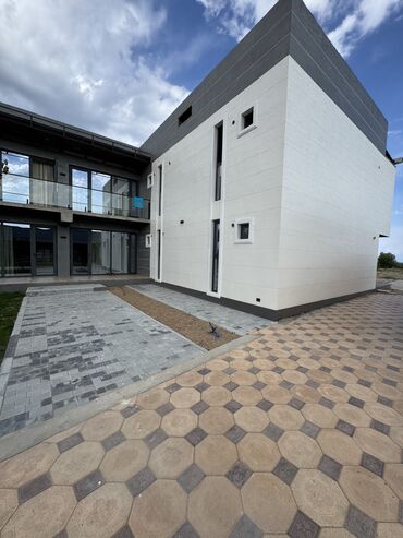 Иссык-Куль 2025: Таунхаус, Шатман Кош-Кол, Охраняемая территория, Парковка, стоянка — 4