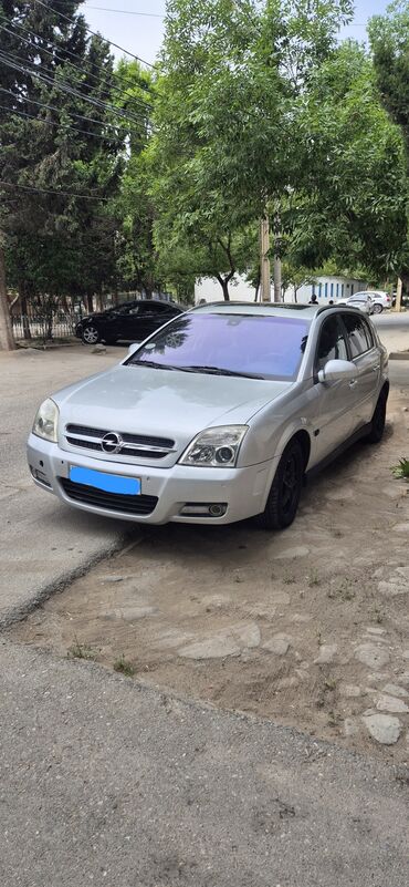 Opel: Opel Signum: 2.2 l | 2003 il 354896 km Universal