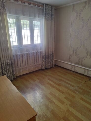 Продажа домов: Полдома, 100 м², 4 комнаты, Собственник, Косметический ремонт — 6