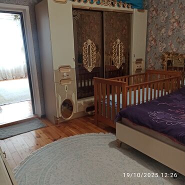 Mətbəx mebeli: Mətbəx mebeli dəsti - Üst-üstə iki qat asma şkaflar: yüksək — 8