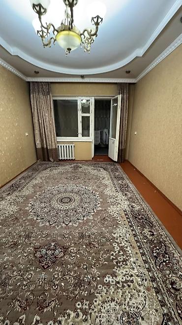 жал квартиру: 2 комнаты, Семейным — 1