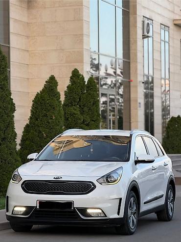 Унаа сатуу: Kia Niro: 2019 г., 1.6 л, Автомат, Гибрид, Хетчбек — 2